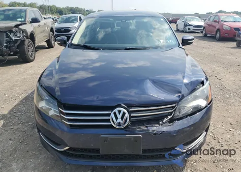 2014 Volkswagen Passat S z USA, uszkodzony, nr VIN 1VWAT7A39EC091754